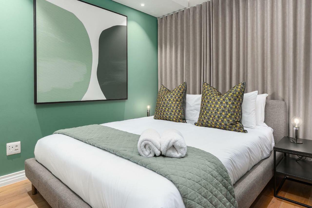 The Docklands Luxury Serviced Apartments Kapstaden Eksteriør billede